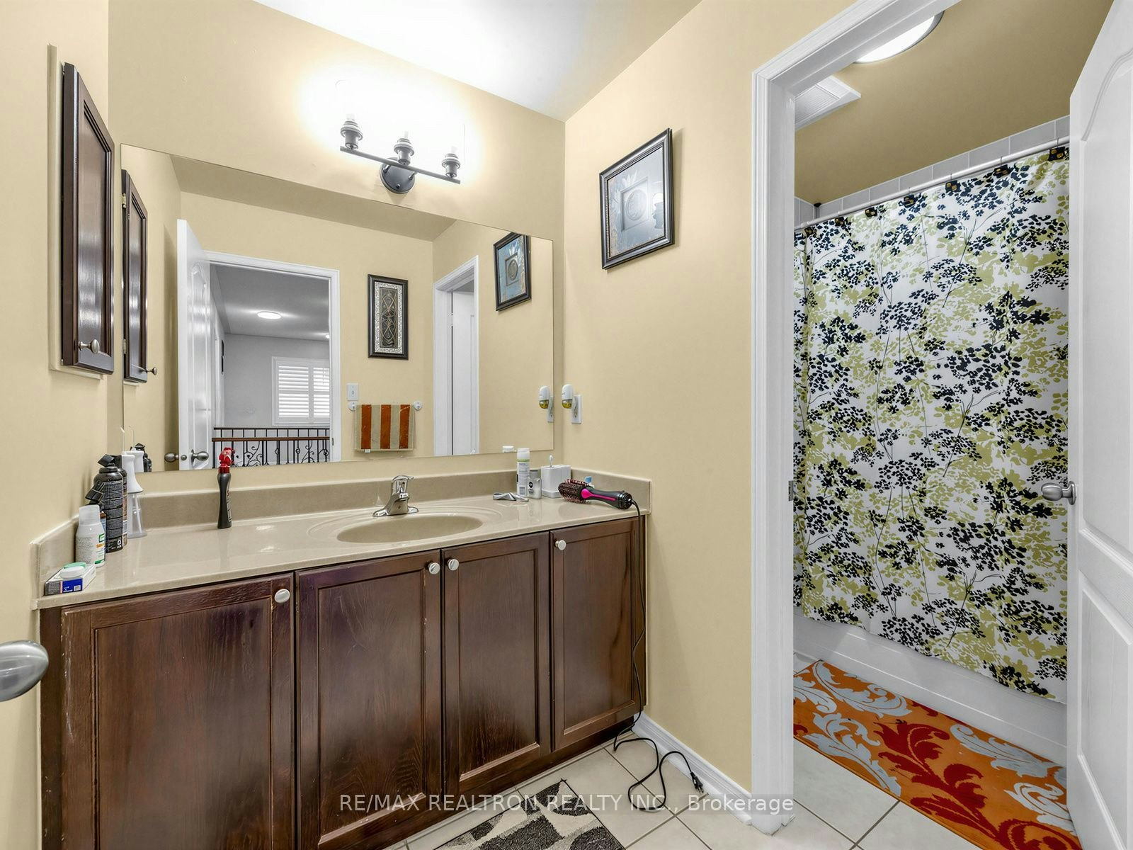 15 Middlecote Drive, Ajax, ON, L1T 0A4 - 17