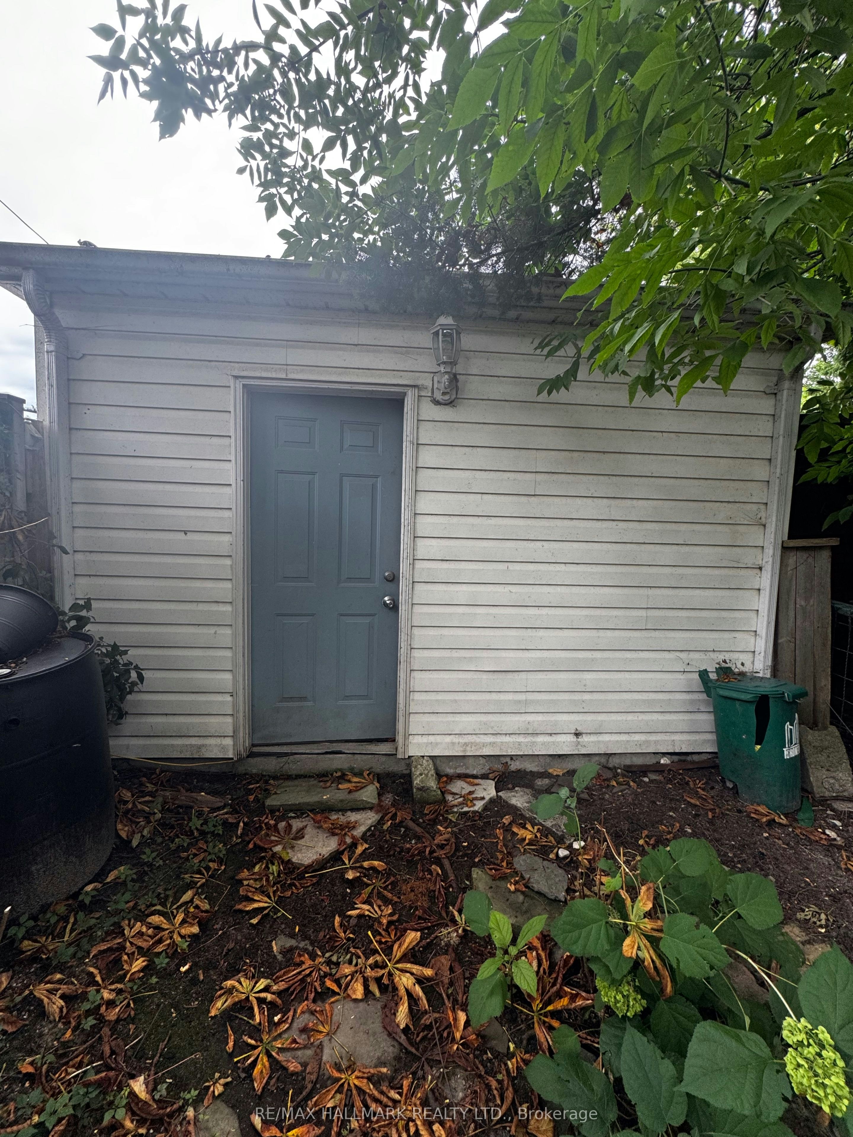 145 Eaton Avenue, Toronto, ON, M4J 2Z9 - 23