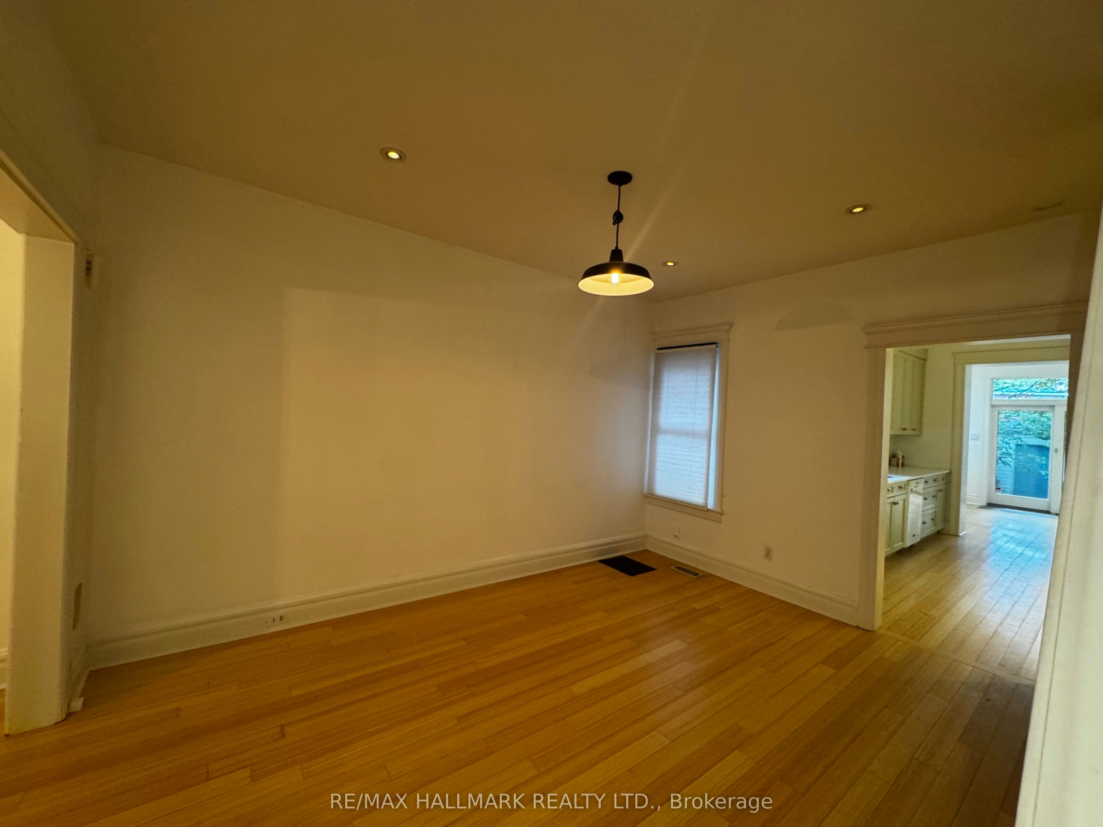 145 Eaton Avenue, Toronto, ON, M4J 2Z9 - 5