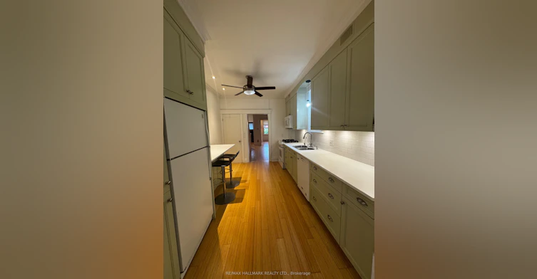 145 Eaton Avenue, Toronto, ON, M4J 2Z9 - 7
