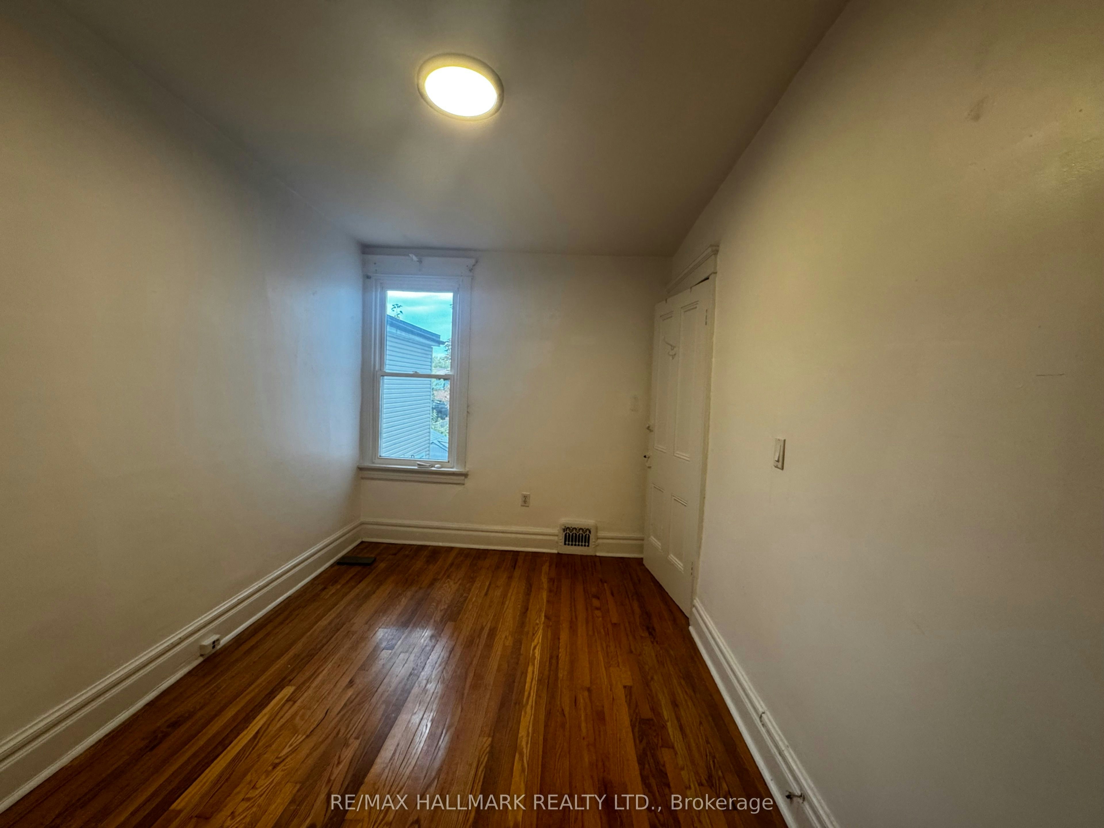 145 Eaton Avenue, Toronto, ON, M4J 2Z9 - 15