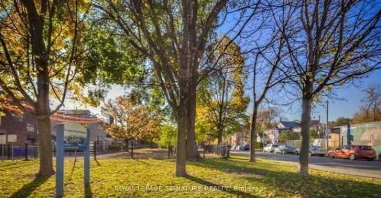 23-150 Broadview Avenue S, Toronto, ON, M4M 0A9 - 15