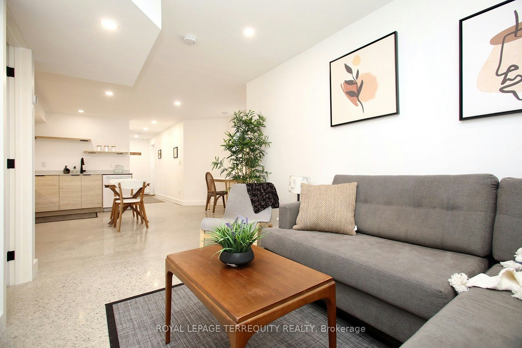 Bsmt-354 Main Street, Toronto, ON, M4C 4X7 - 15
