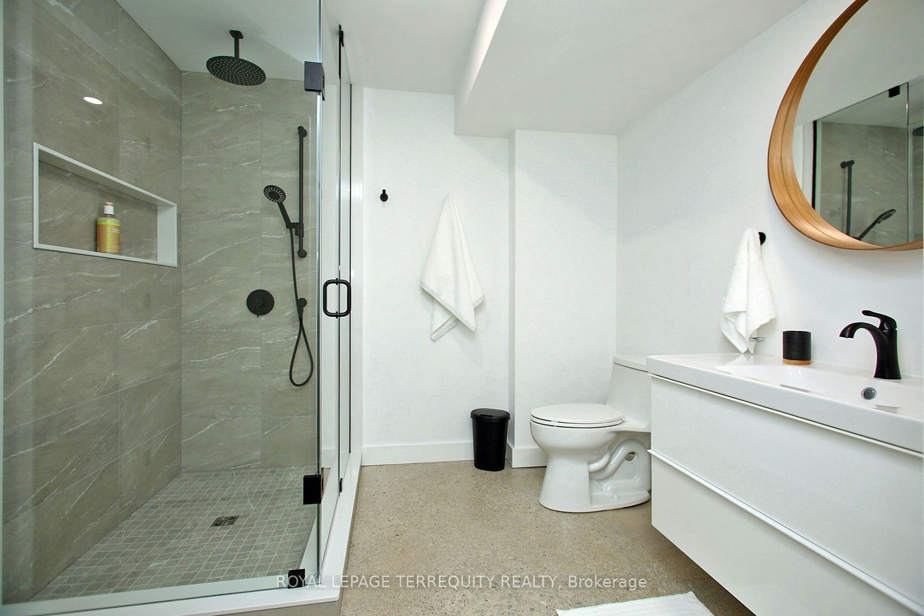 Bsmt-354 Main Street, Toronto, ON, M4C 4X7 - 18