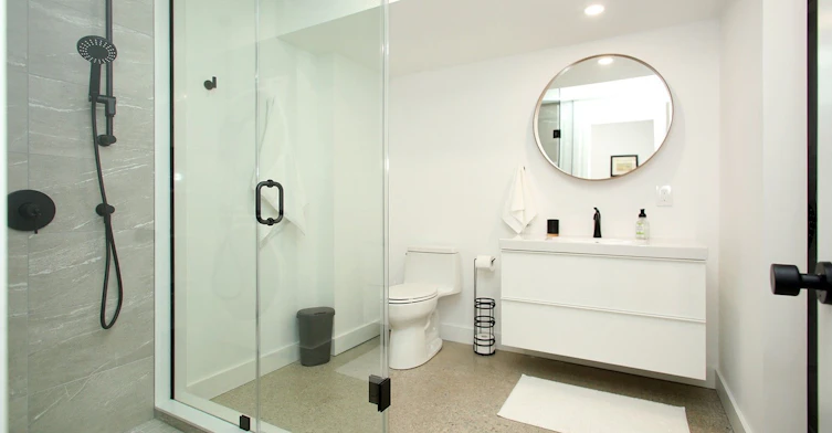 Bsmt-354 Main Street, Toronto, ON, M4C 4X7 - 17