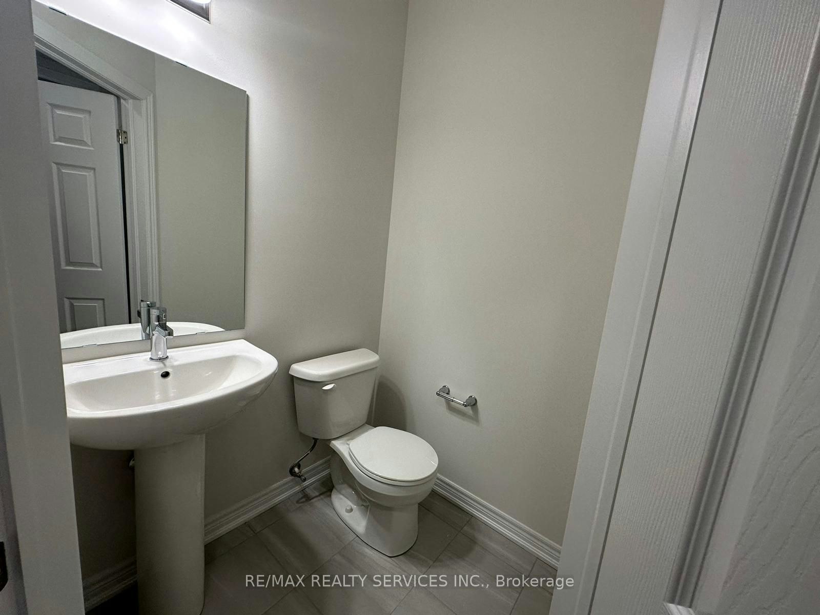 91 Air Dancer Crescent, Oshawa, ON, L1L 0V3 - 18