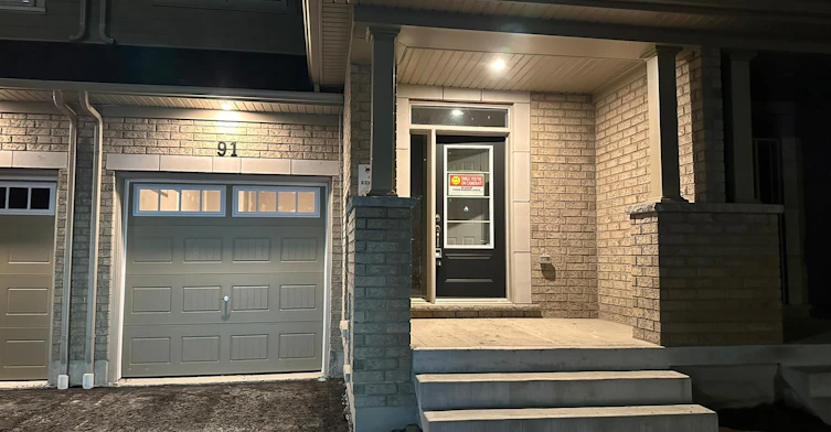 91 Air Dancer Crescent, Oshawa, ON, L1L 0V3 - 6