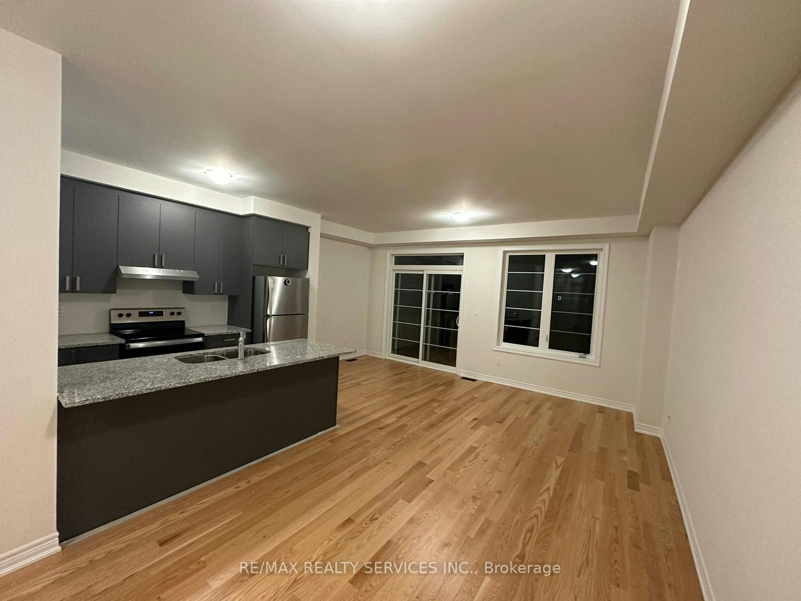 91 Air Dancer Crescent, Oshawa, ON, L1L 0V3 - 9