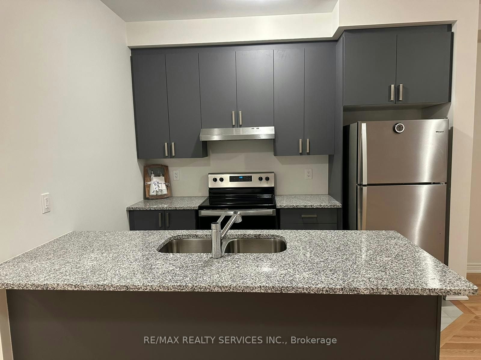 91 Air Dancer Crescent, Oshawa, ON, L1L 0V3 - 10