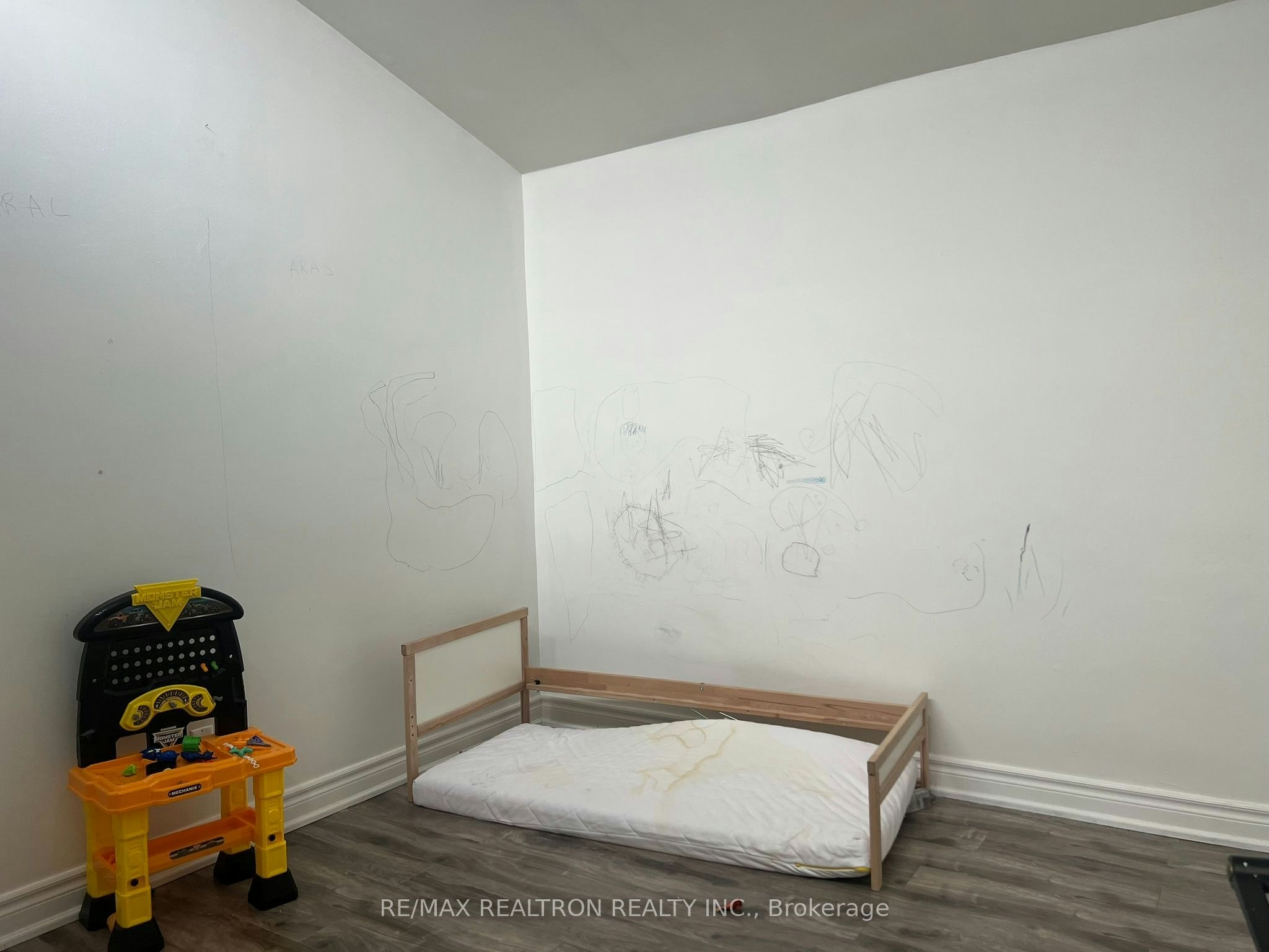 Unit 1-30 East Haven Drive, Toronto, ON, M1N 1M2 - 17
