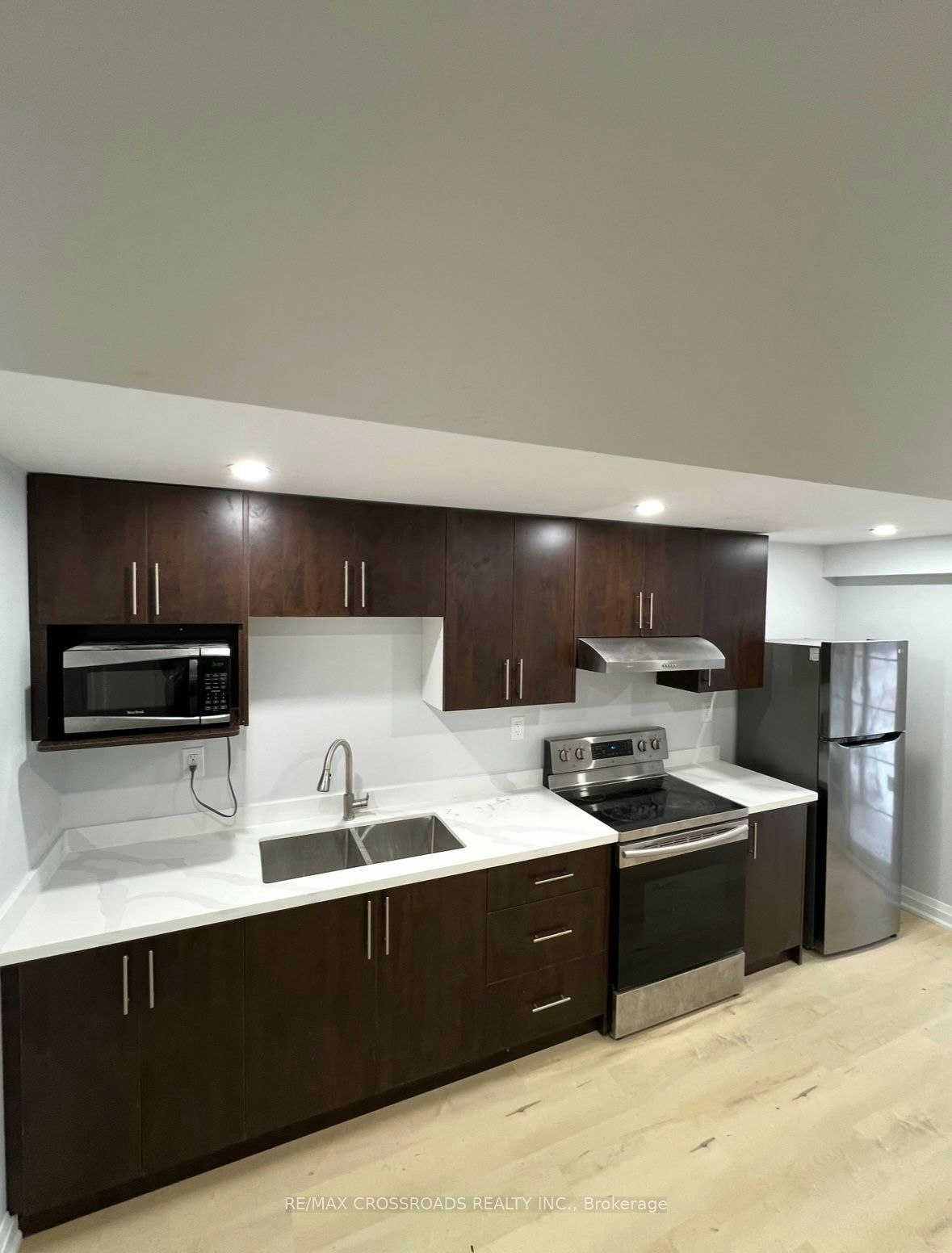 Basement Apartment-2388 Dress Circle Crescent, Oshawa, ON, L1L 0L8 - 3