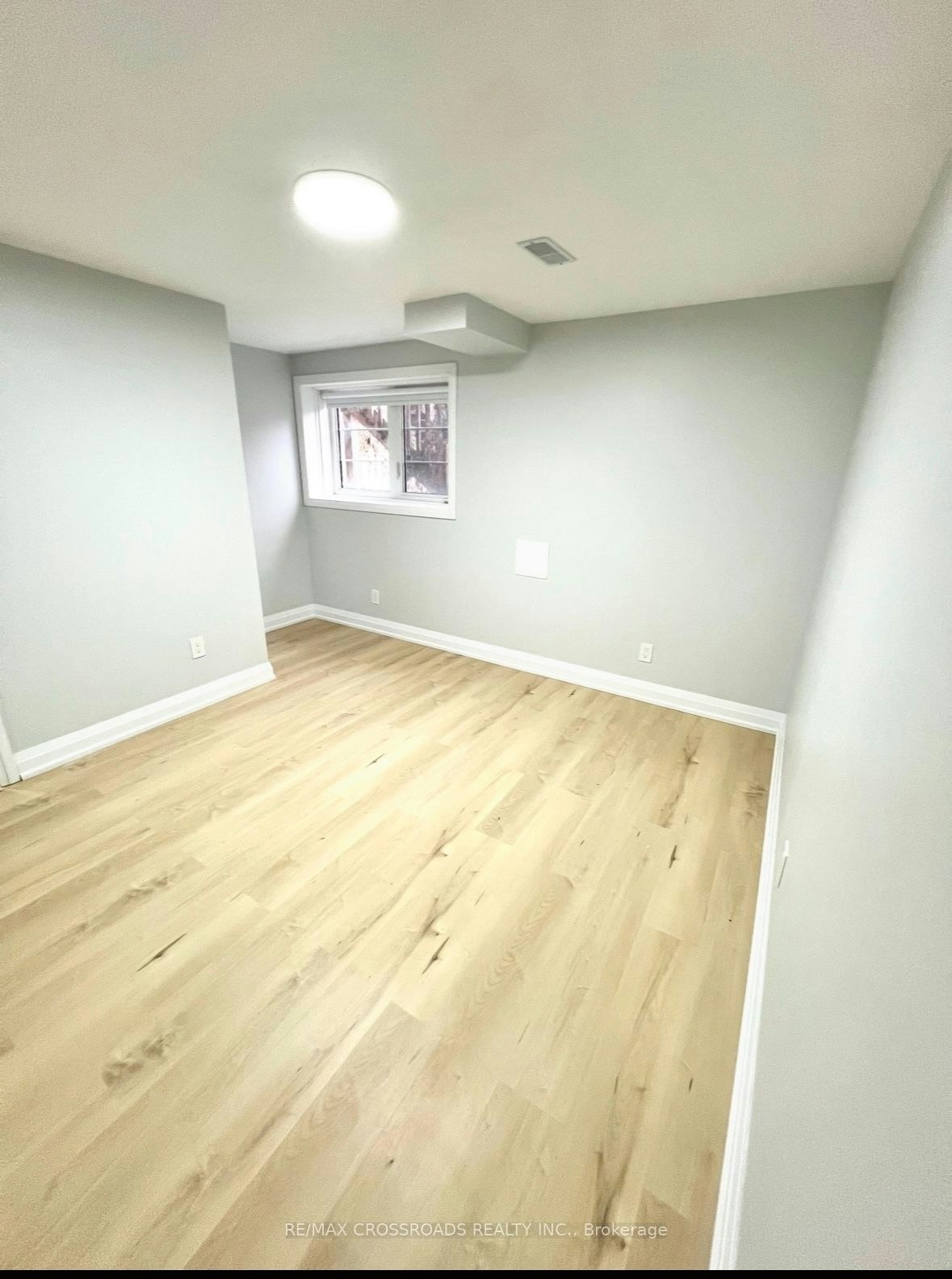 Basement Apartment-2388 Dress Circle Crescent, Oshawa, ON, L1L 0L8 - 5