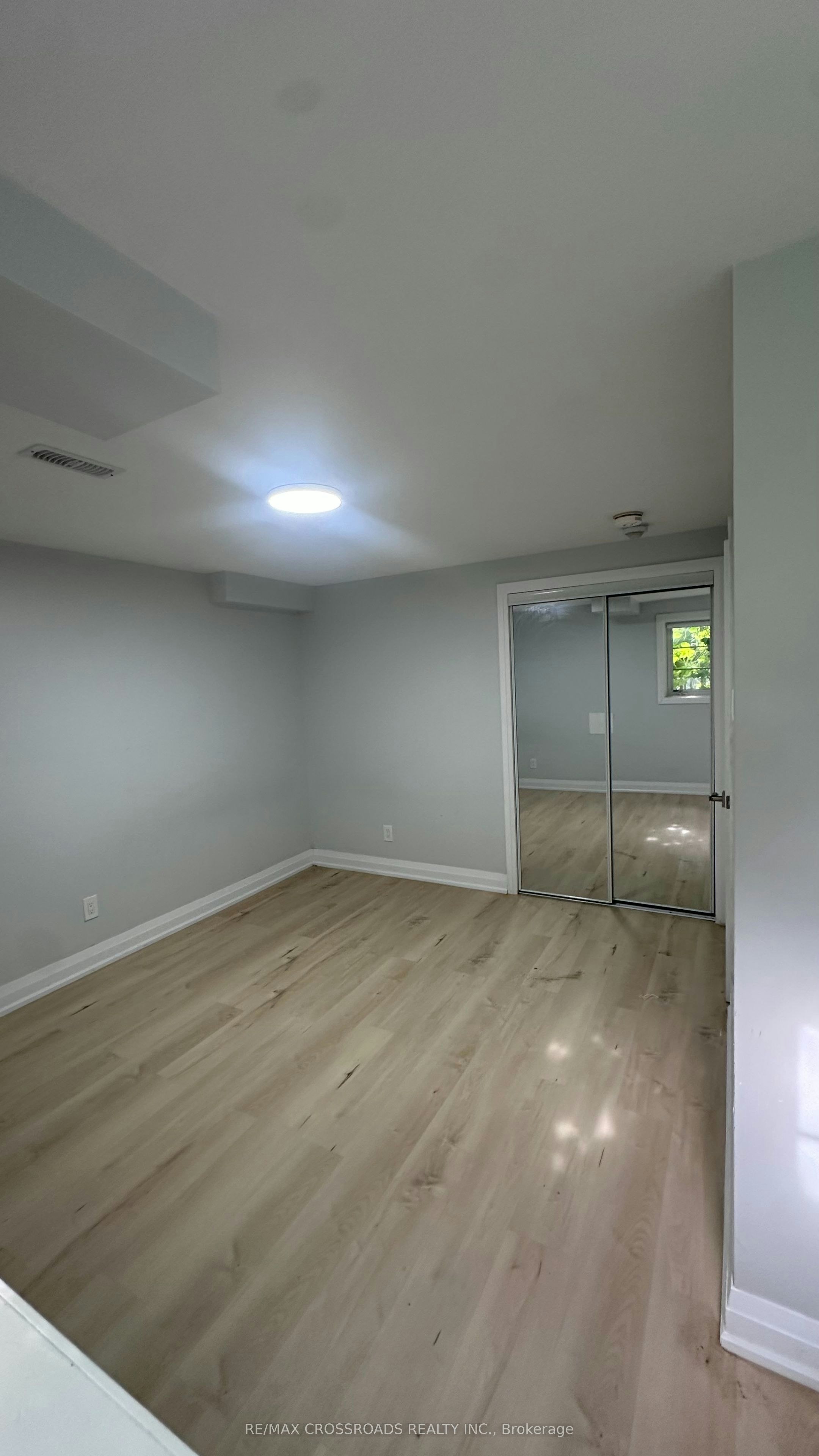 Basement Apartment-2388 Dress Circle Crescent, Oshawa, ON, L1L 0L8 - 9