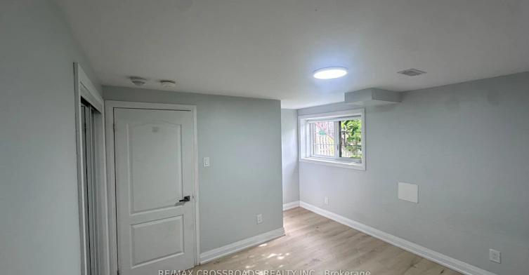 Basement Apartment-2388 Dress Circle Crescent, Oshawa, ON, L1L 0L8 - 8