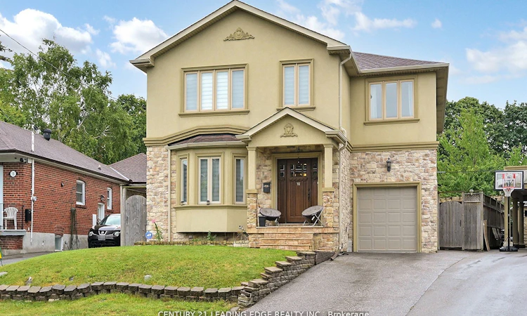 11 Bellvare Crescent