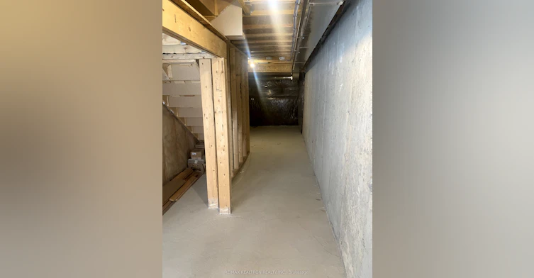 937 Elizabeth Mackenzie Drive, Pickering, ON, L1X 0P5 - 11