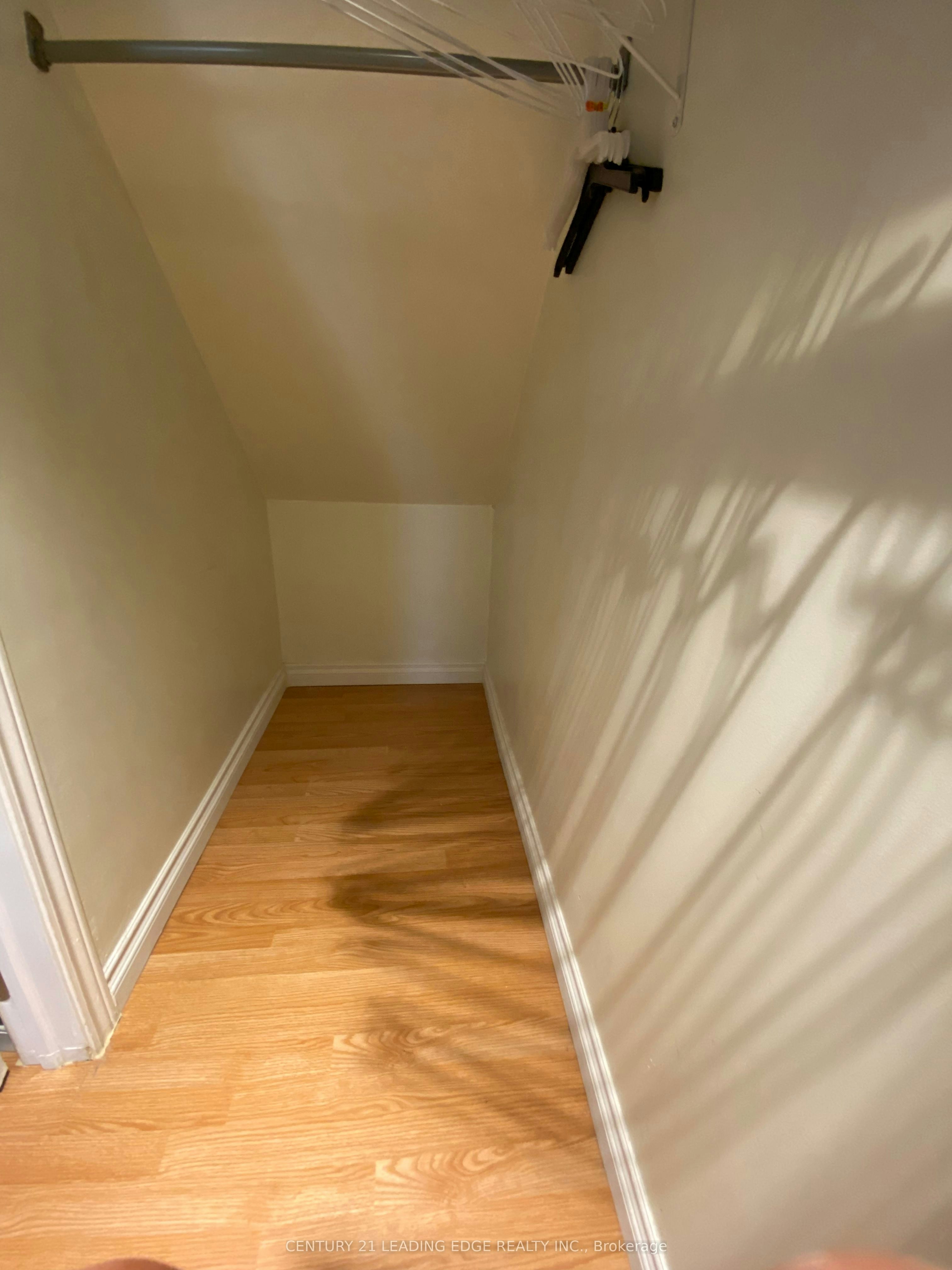 BSMT-24 Dairy Drive, Toronto, ON, M1L 0G2 - 11