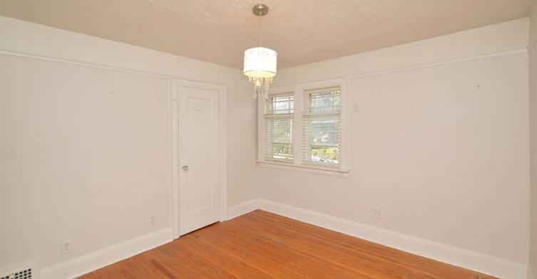 407 King Street E, Oshawa, ON, L1H 1E3 - 15