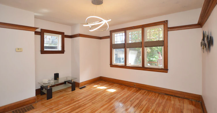 407 King Street E, Oshawa, ON, L1H 1E3 - 7