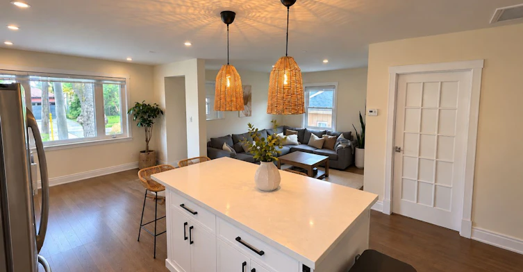 93 Ellington Drive, Toronto, ON, M1R 3Y2 - 5