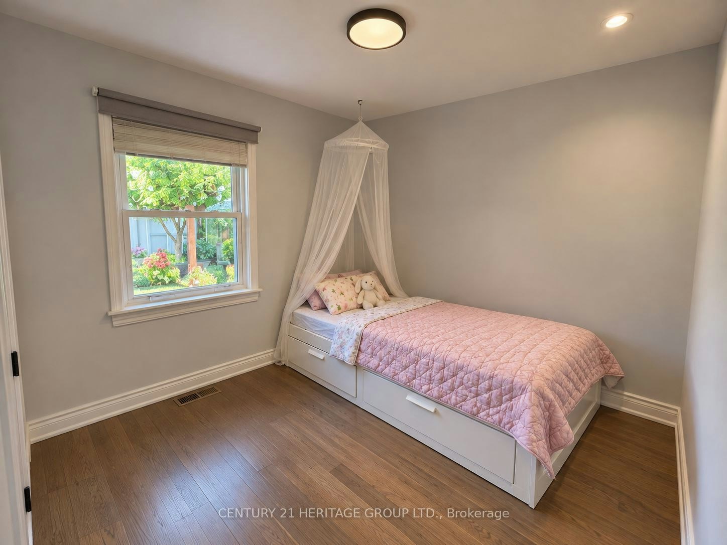 93 Ellington Drive, Toronto, ON, M1R 3Y2 - 8