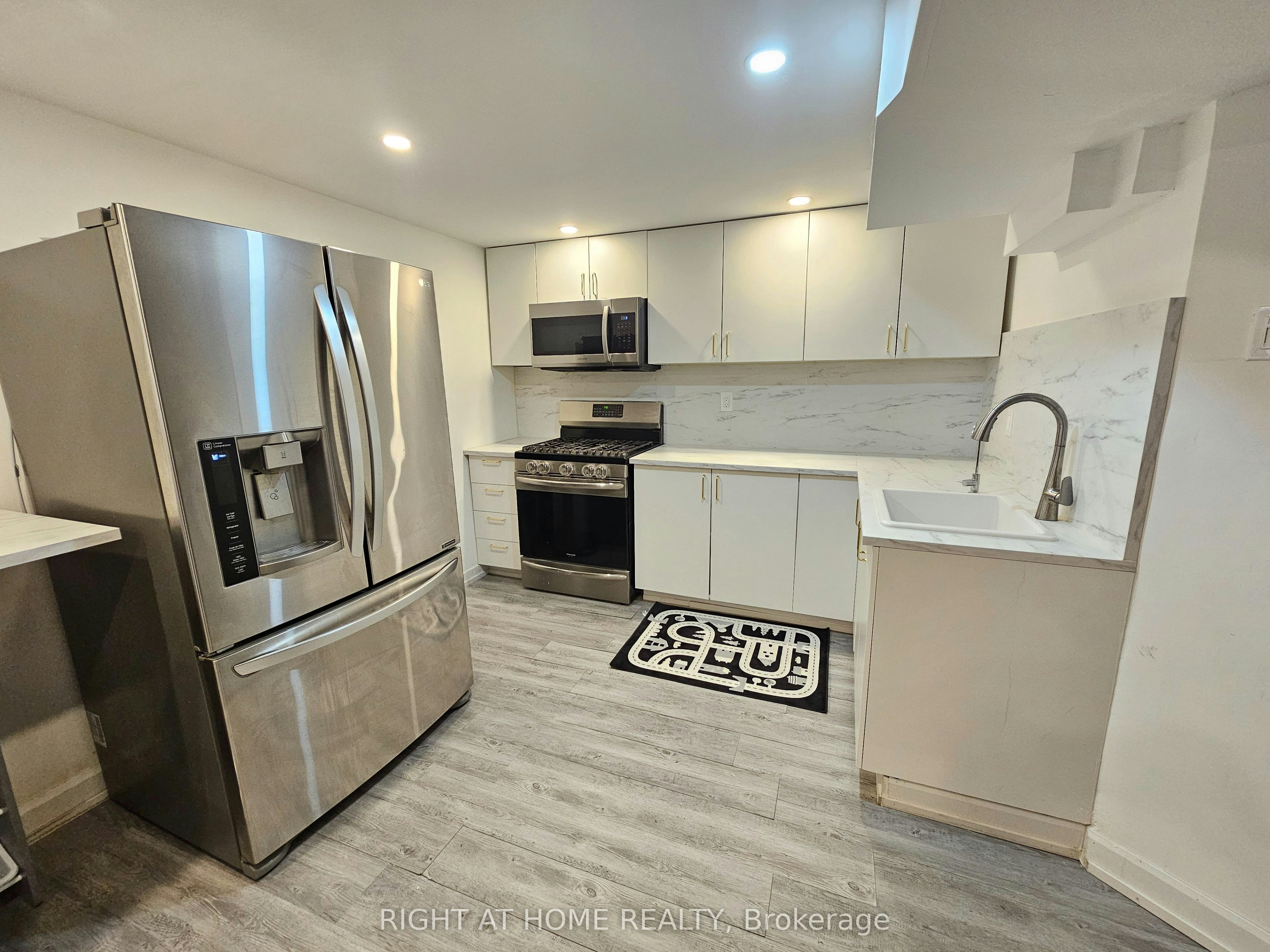 46 Keys Drive, Ajax, ON, L1T 3R4 - 3