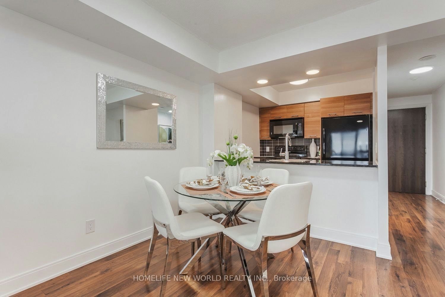 3211-125 Village Green Square, Toronto, ON, M1S 0G3 - 2