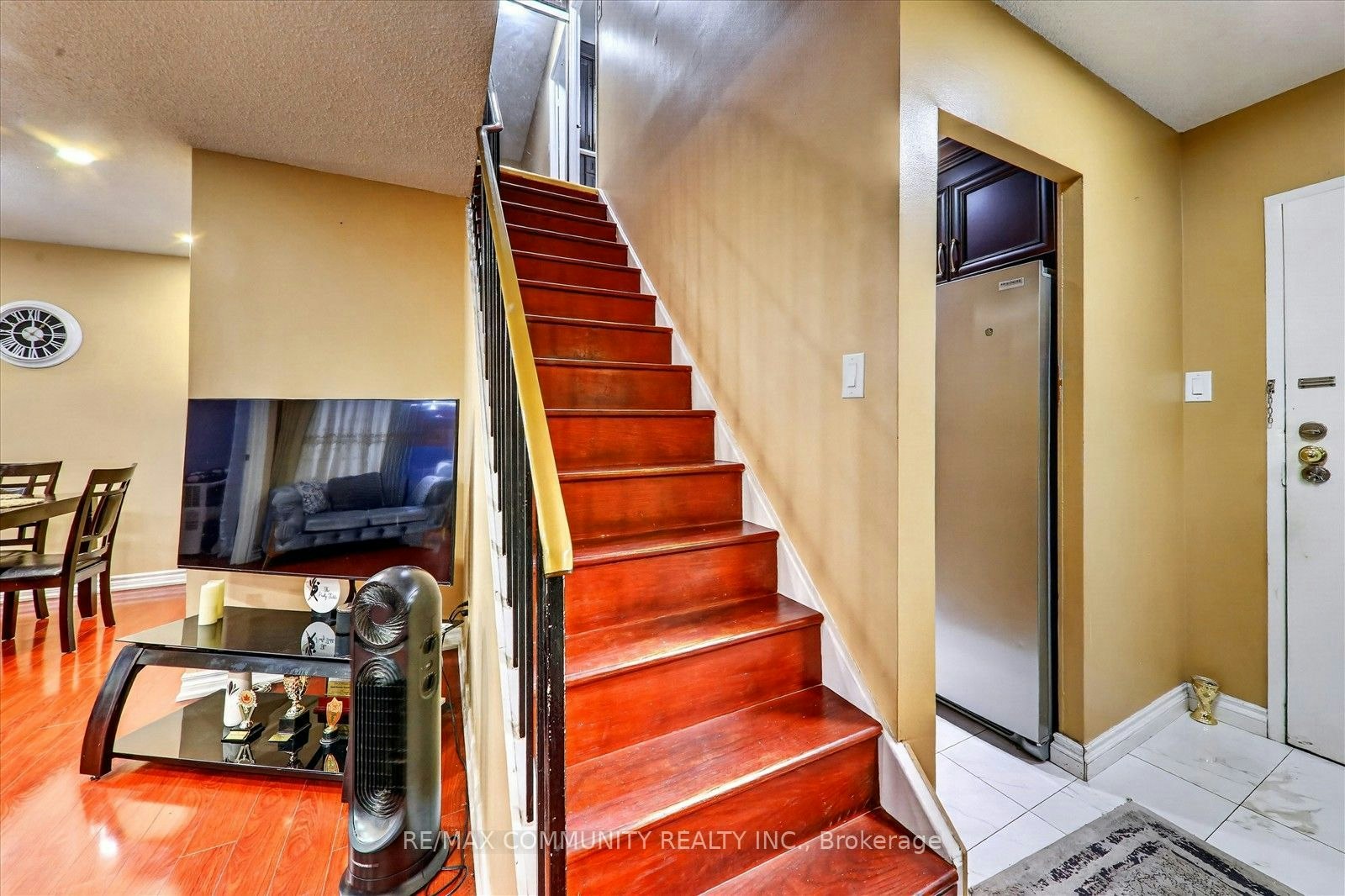 1067-100 Mornelle Court, Toronto, ON, M1E 4X2 - 12