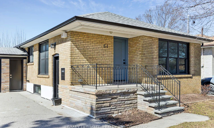 64 Hart Avenue