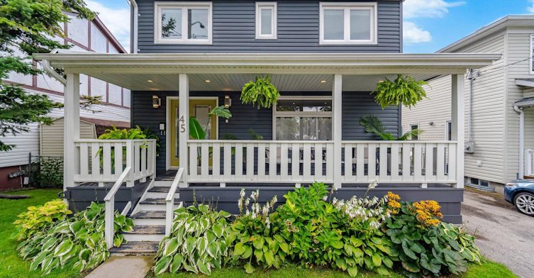 45 Furnival Road, Toronto, ON, M4B 1W4