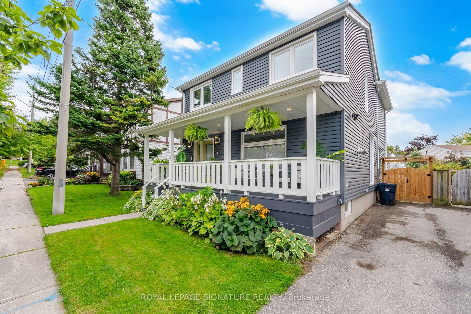 45 Furnival Road, Toronto, ON, M4B 1W4 - 2