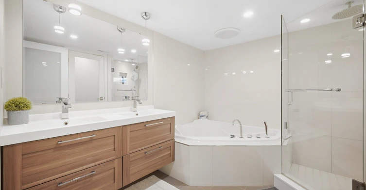 45 Furnival Road, Toronto, ON, M4B 1W4 - 43