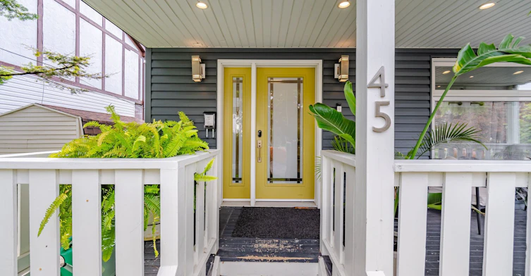 45 Furnival Road, Toronto, ON, M4B 1W4 - 4