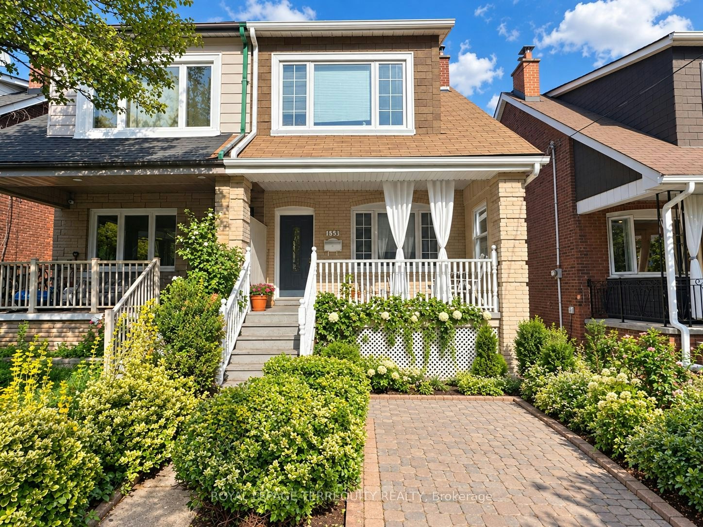 Lower-153 Monarch Park Avenue, Toronto, ON, M4J 4R5