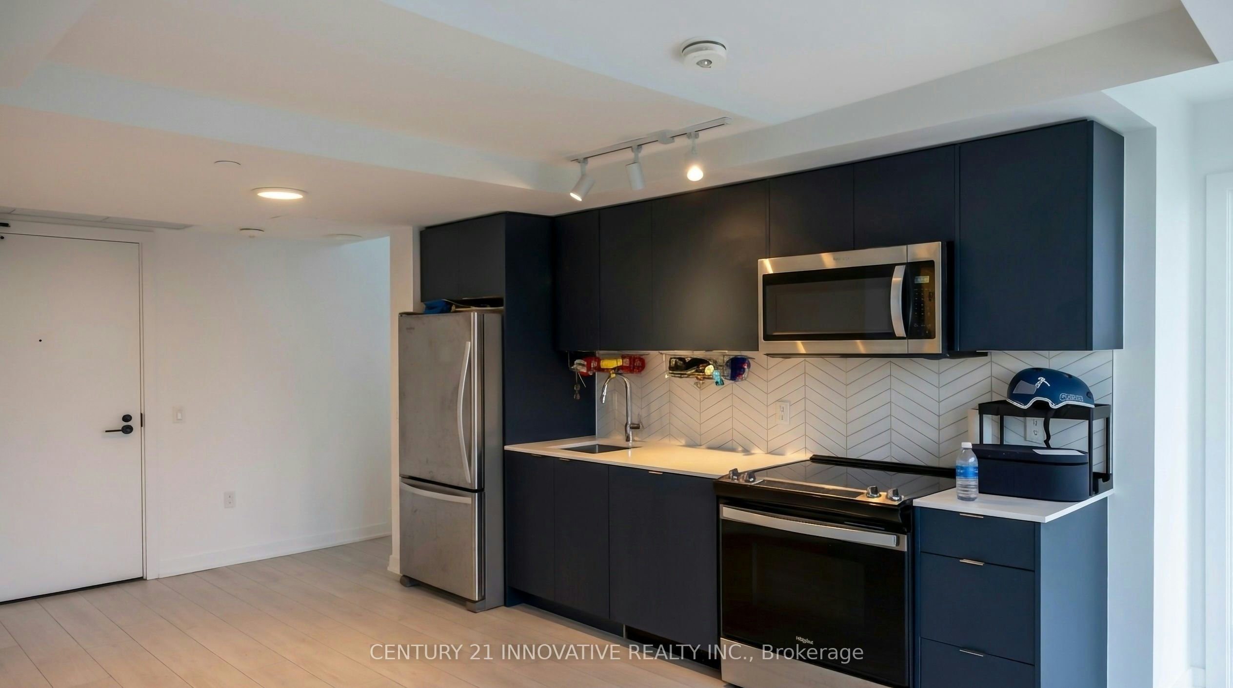 PH523-1610 Charles Street, Whitby, ON, L1N 0P5 - 12