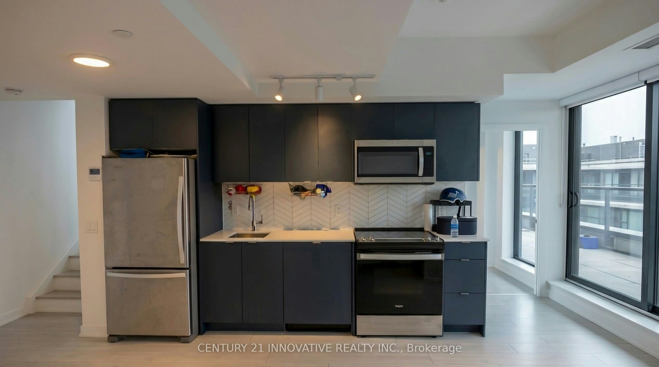 PH523-1610 Charles Street, Whitby, ON, L1N 0P5 - 11