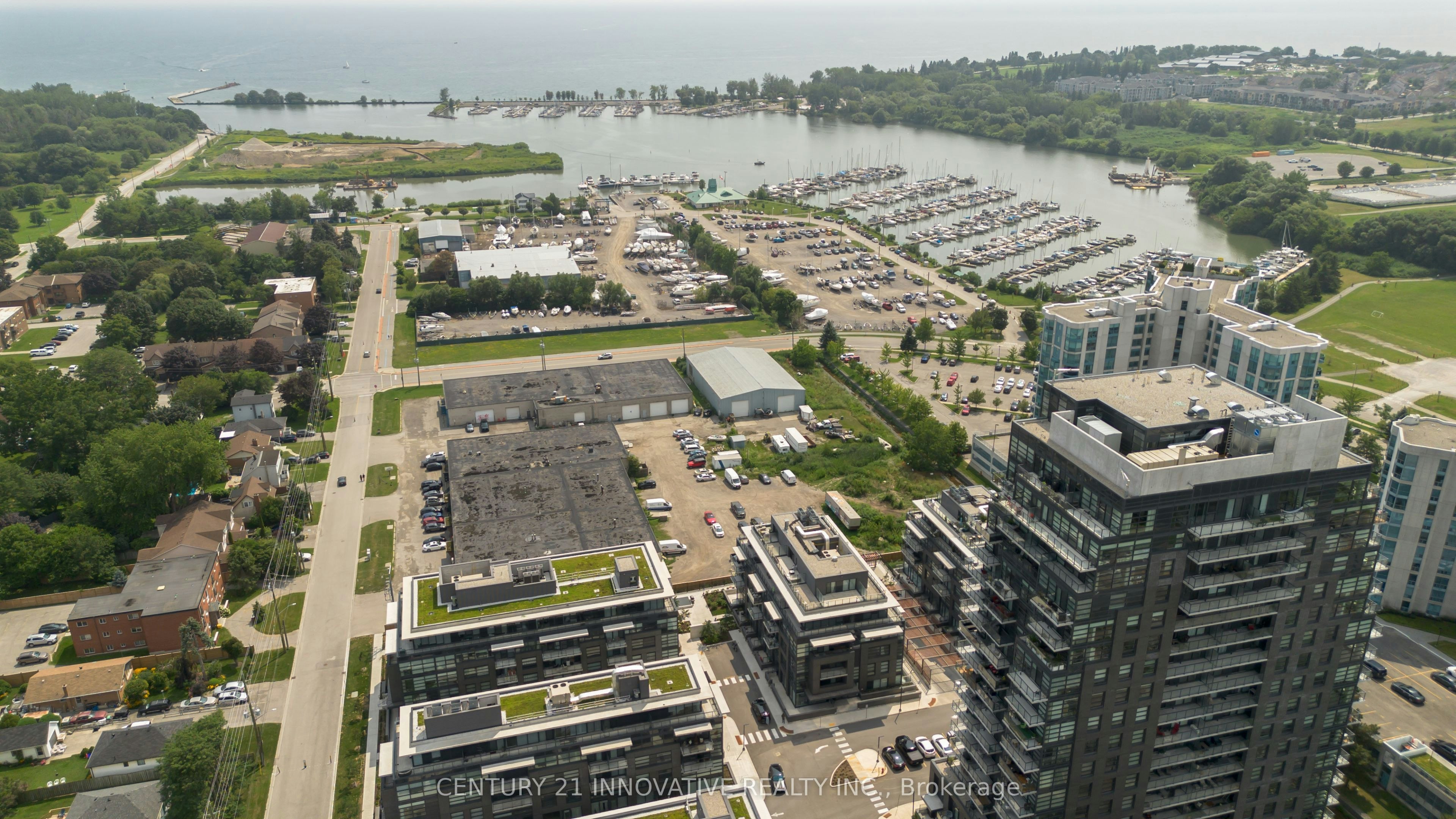 PH523-1610 Charles Street, Whitby, ON, L1N 0P5 - 33