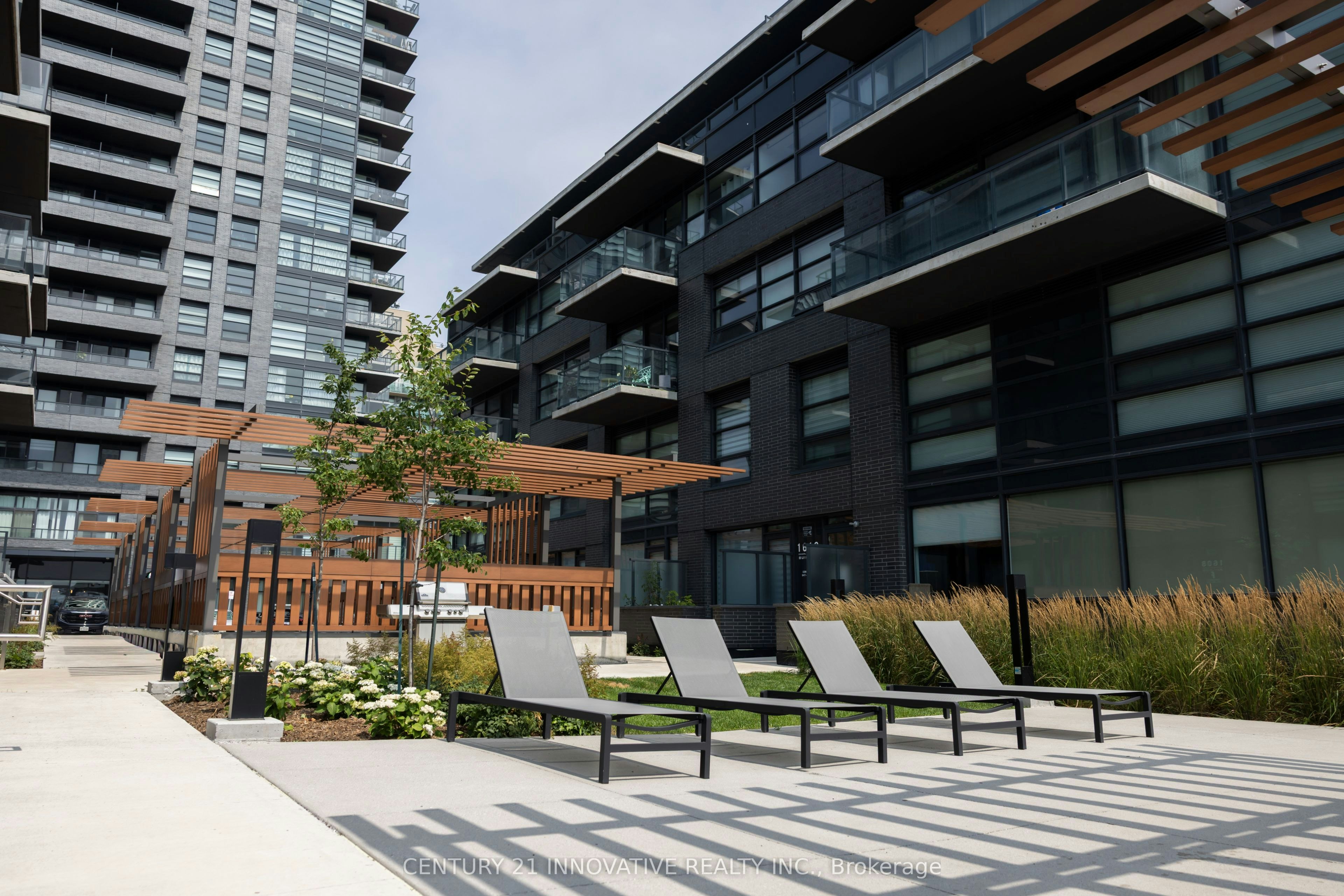 PH523-1610 Charles Street, Whitby, ON, L1N 0P5 - 27