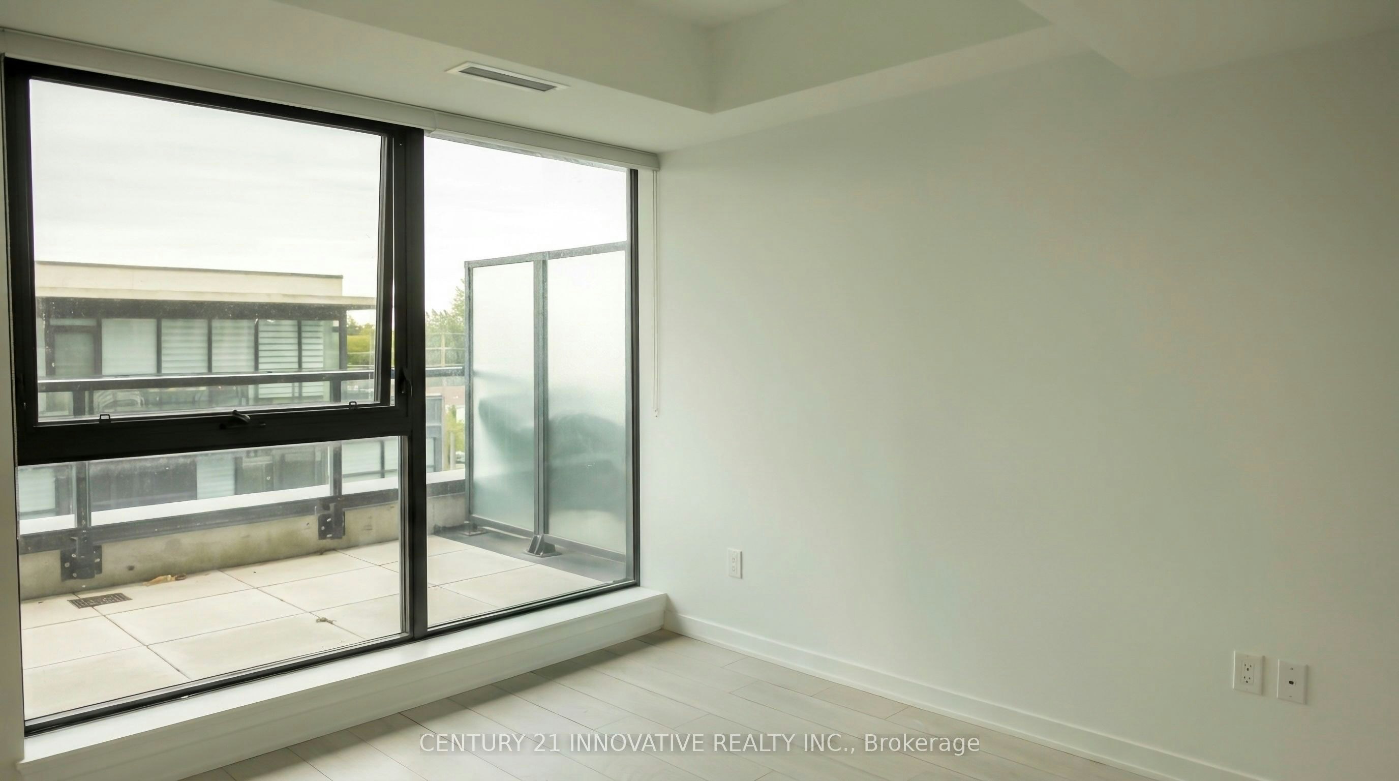 PH523-1610 Charles Street, Whitby, ON, L1N 0P5 - 19