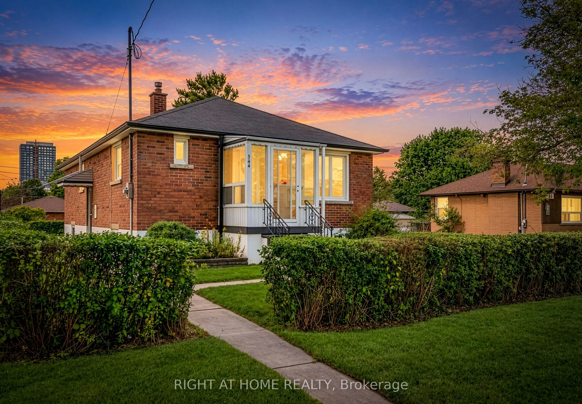 544 Brimley Road, Toronto, ON, M1J 1A8