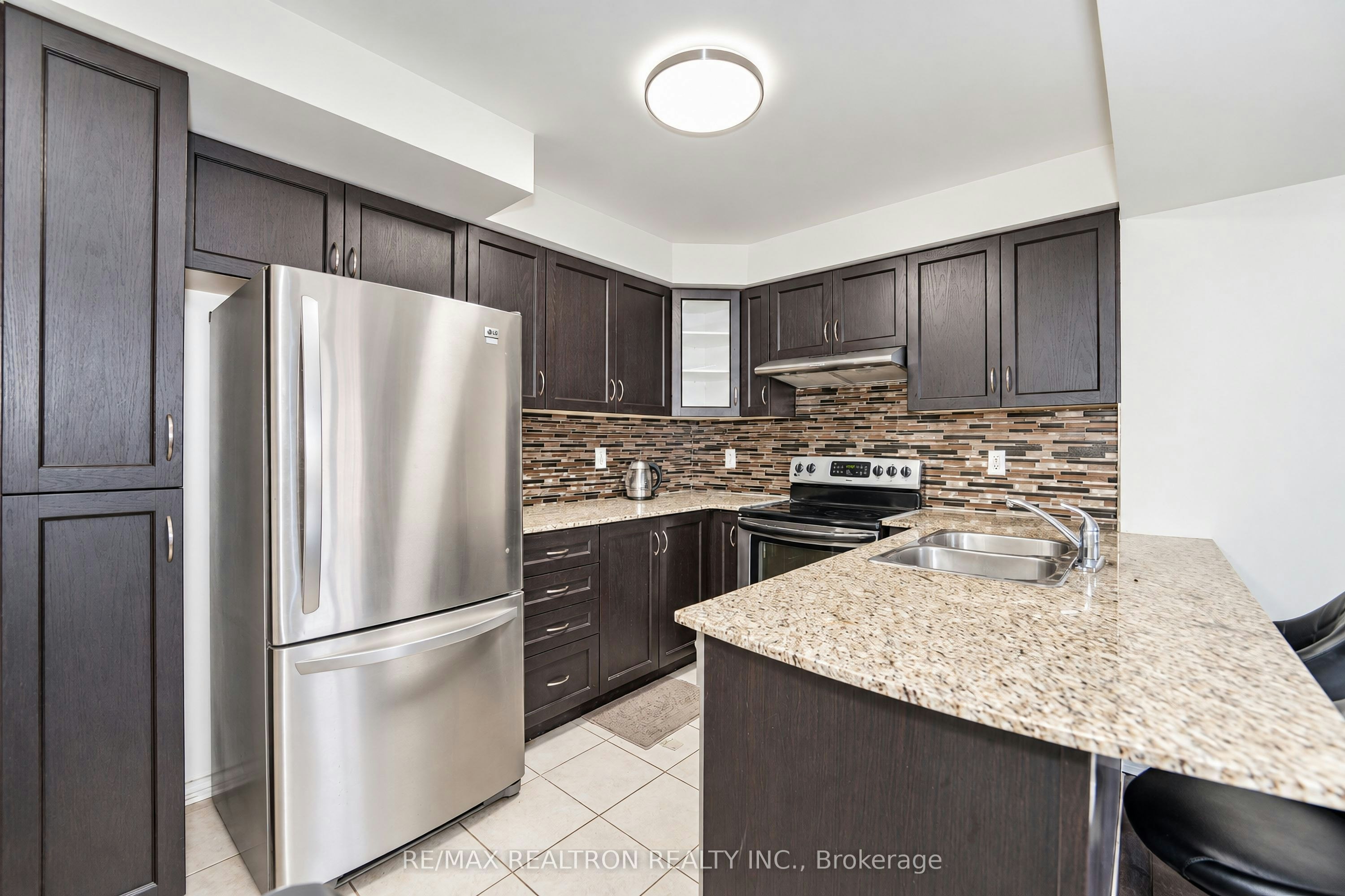 15 Blunden Road, Ajax, ON, L1Z 0K9 - 7