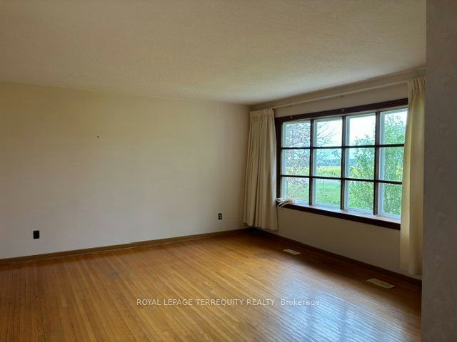 7421 Cochrane Street, Whitby, ON, L1M 1R1 - 14