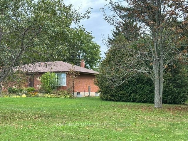 7421 Cochrane Street, Whitby, ON, L1M 1R1 - 6