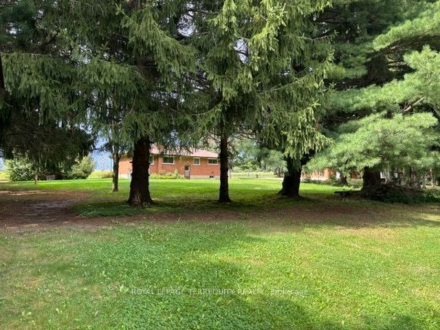 7421 Cochrane Street, Whitby, ON, L1M 1R1 - 10