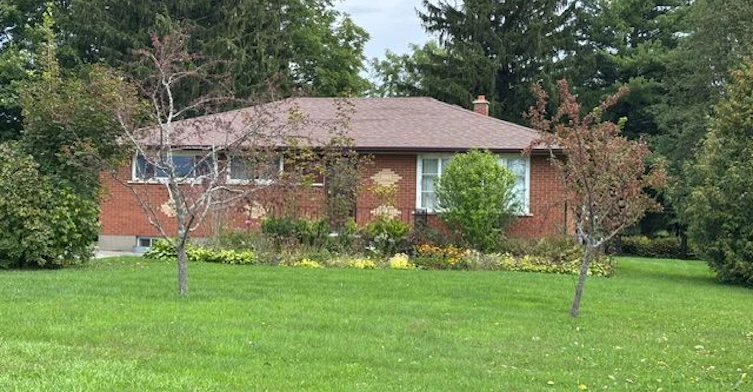 7421 Cochrane Street, Whitby, ON, L1M 1R1 - 2