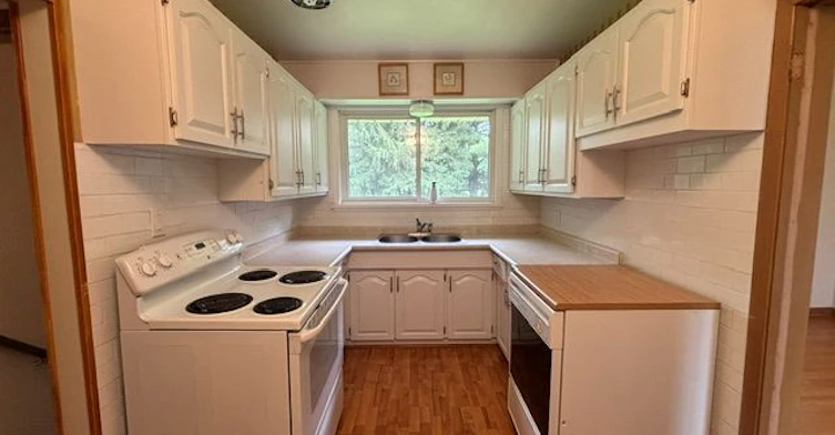 7421 Cochrane Street, Whitby, ON, L1M 1R1 - 17