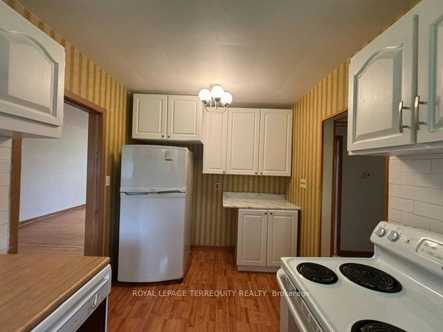 7421 Cochrane Street, Whitby, ON, L1M 1R1 - 18