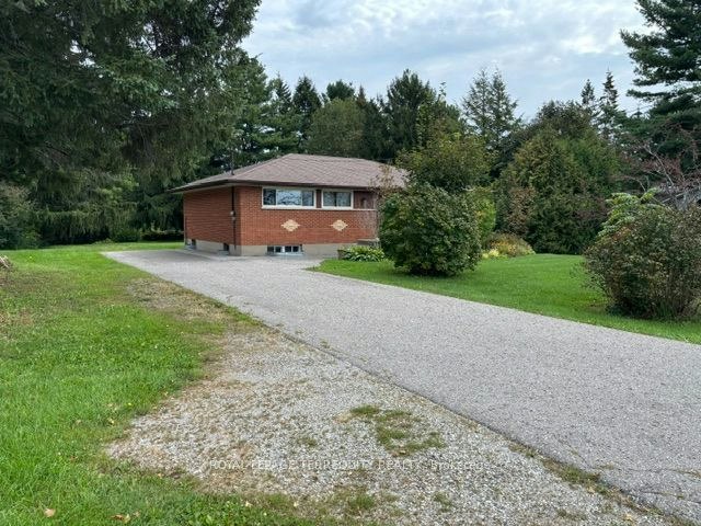 7421 Cochrane Street, Whitby, ON, L1M 1R1 - 3