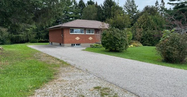 7421 Cochrane Street, Whitby, ON, L1M 1R1 - 3