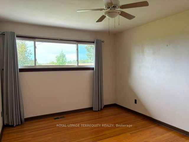 7421 Cochrane Street, Whitby, ON, L1M 1R1 - 26